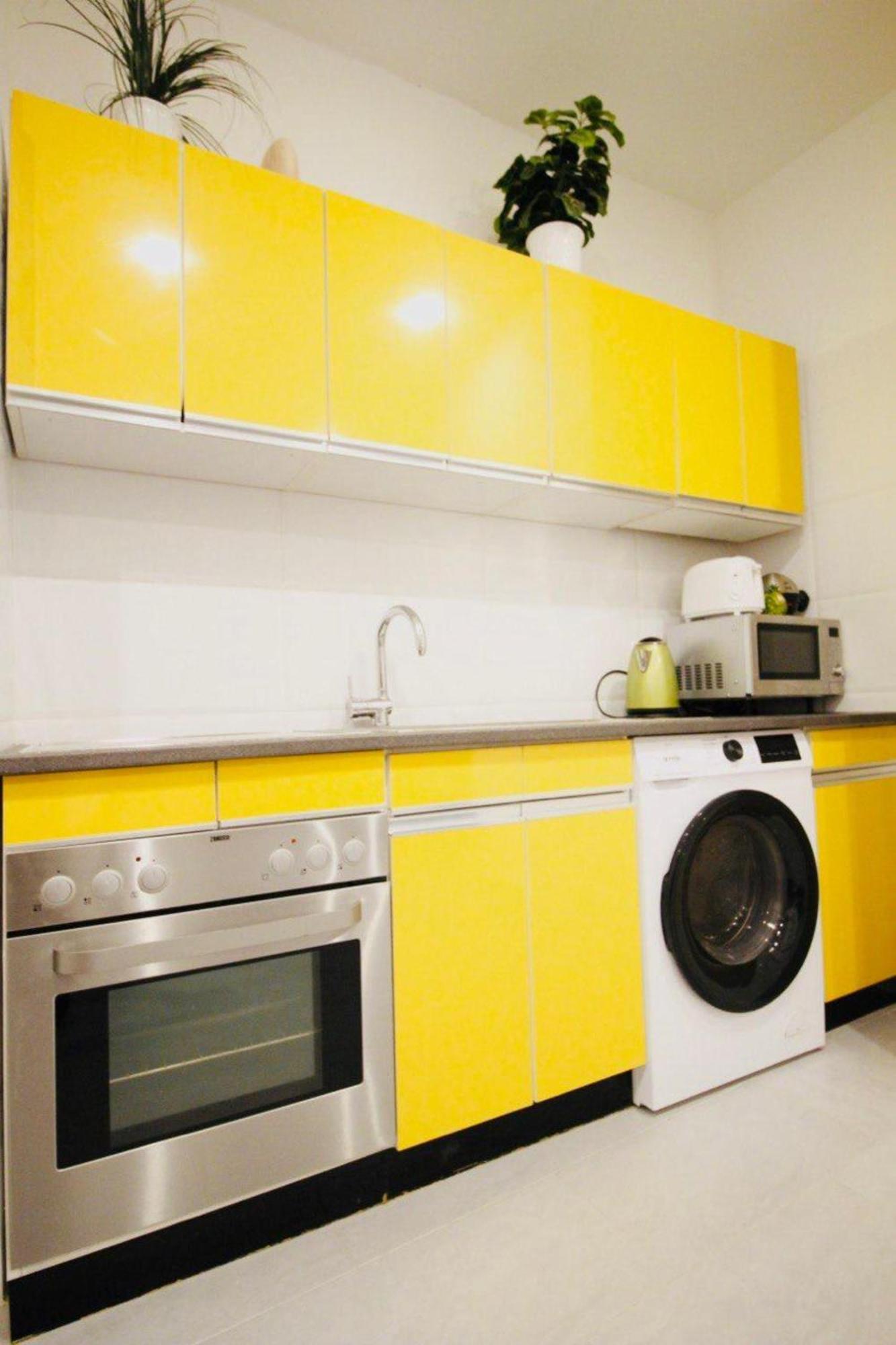 Beautiful 2br And 1lr 10 Minutes To St Stephens *